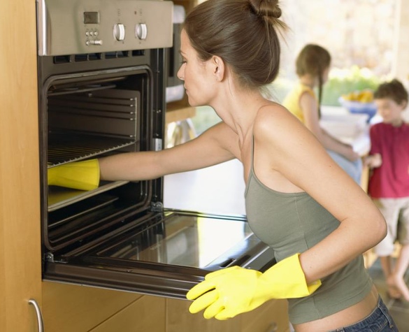 Как почистить духовку